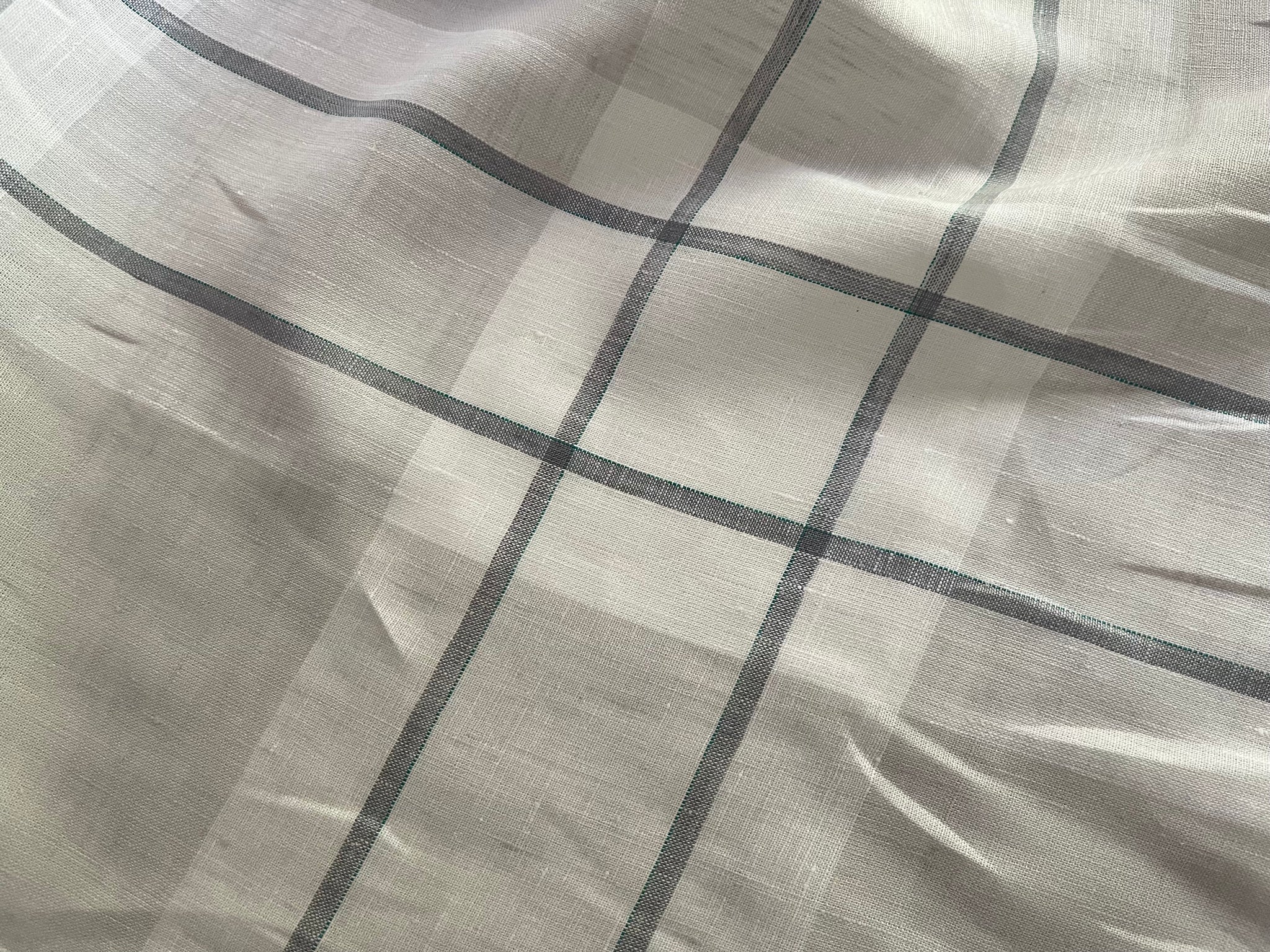 Deadstock Linen Fabric - Bluish Grey Plaid