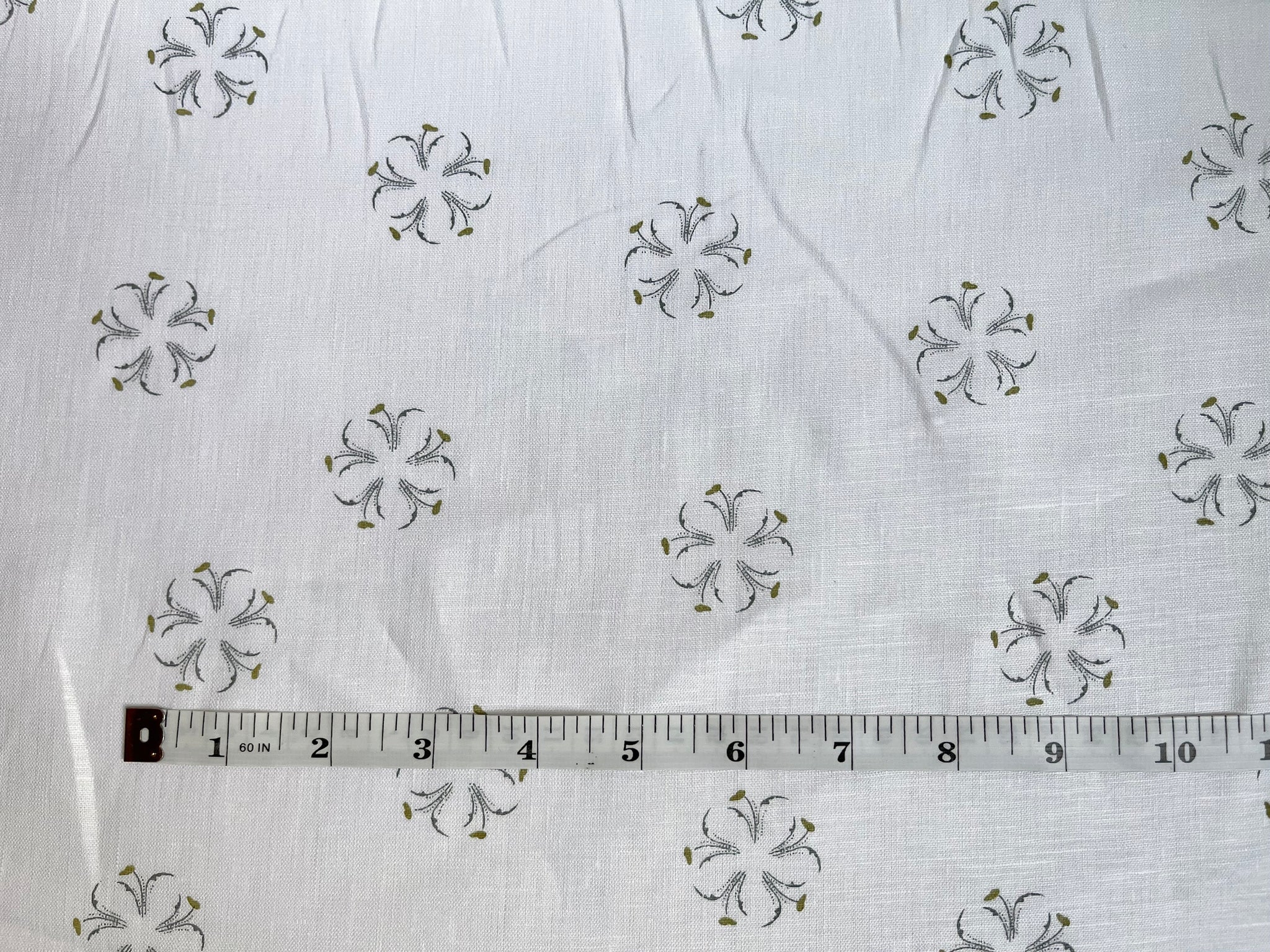 Deadstock Linen Fabric - Forget-Me-Not Floral