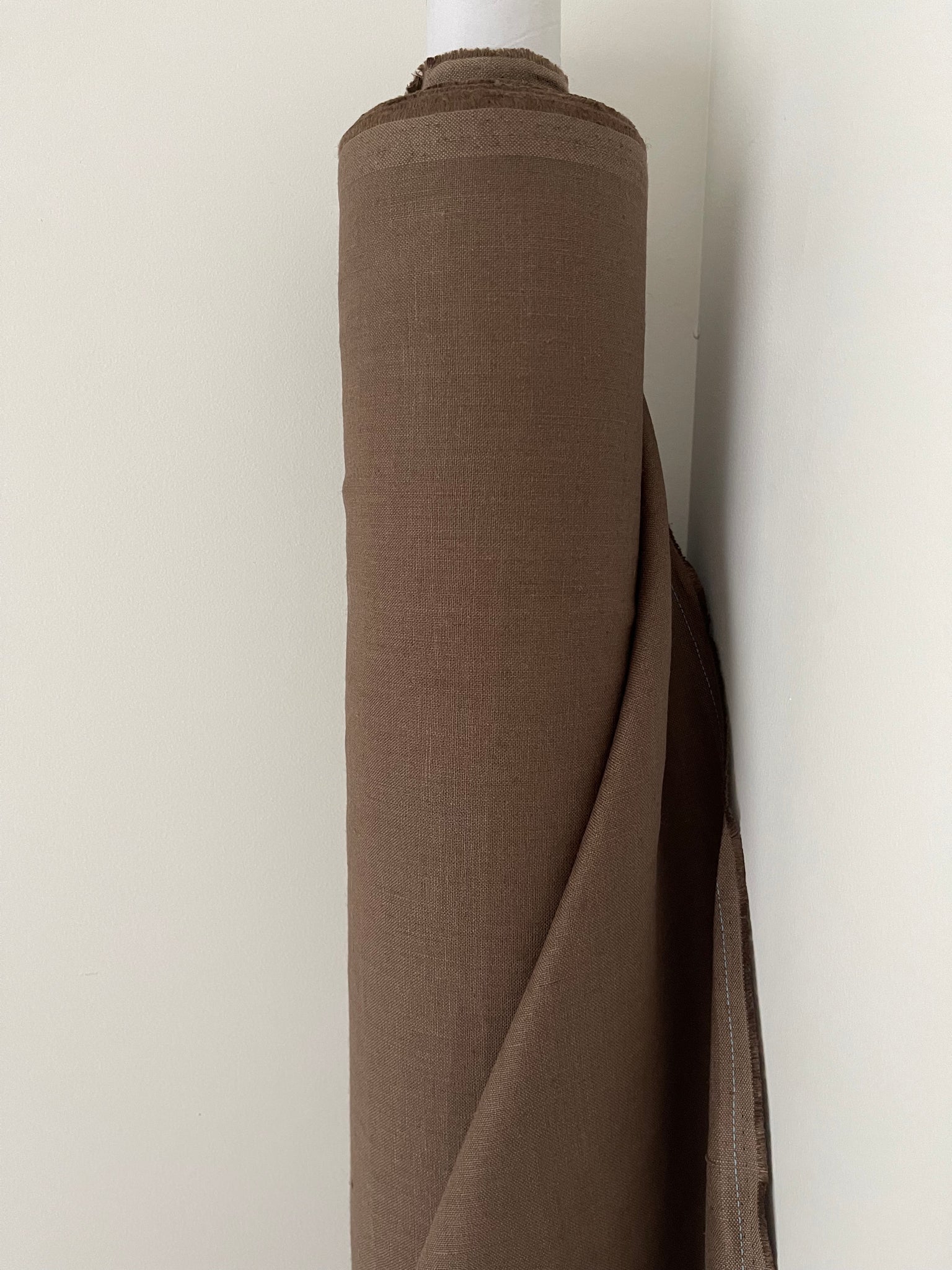 Deadstock Linen Fabric - Cocoa Brown
