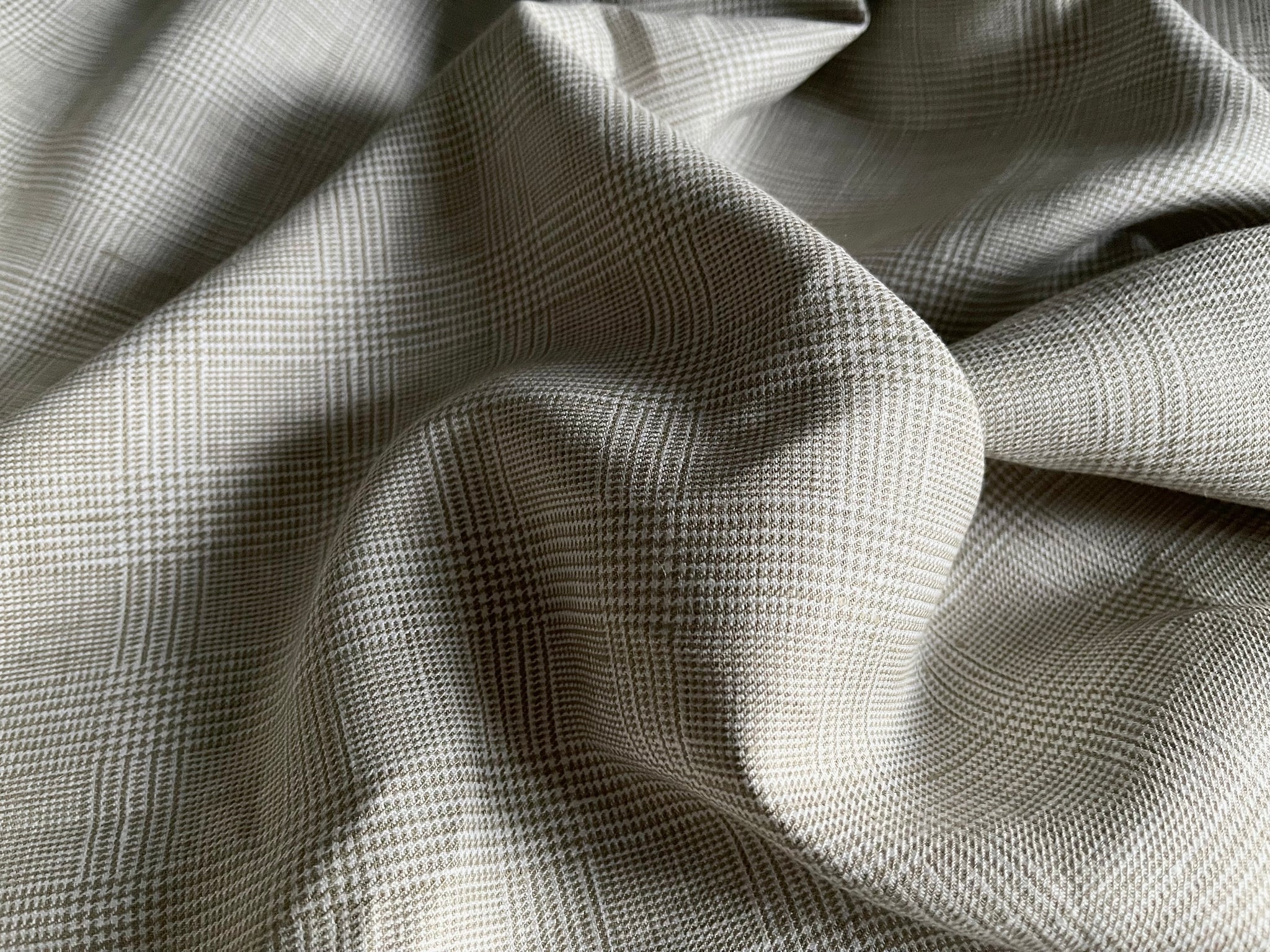 Deadstock Linen Fabric - Tan Plaid