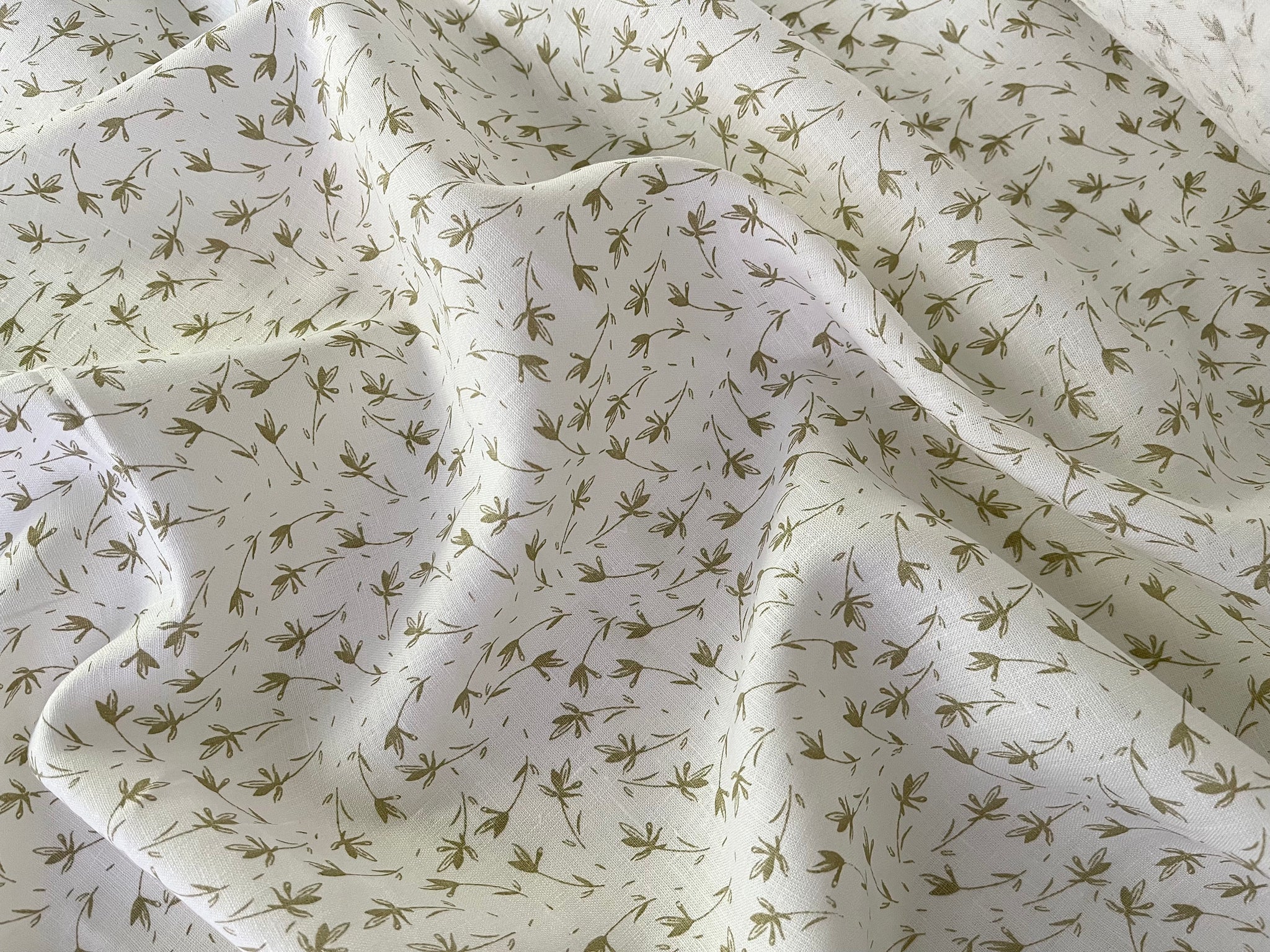 Deadstock Linen Fabric - Foliage Print in White and Hay