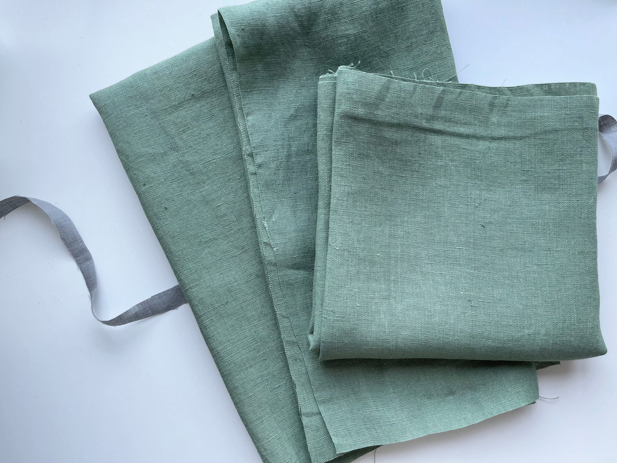 Linen Fabric Remnants - Moss Green